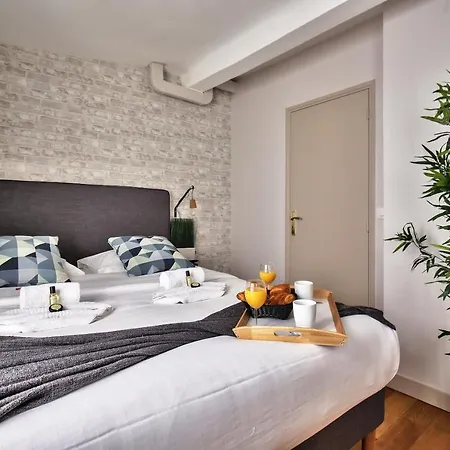 Apartment 833 - Porte De Versailles - Lovely