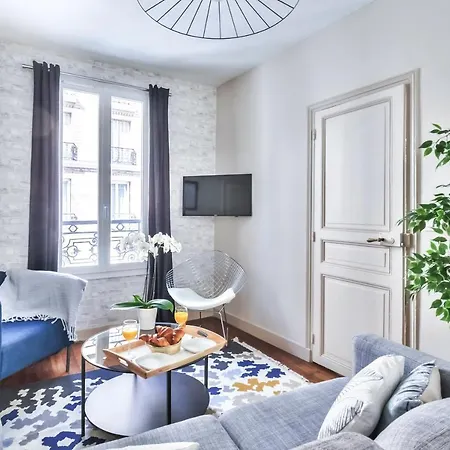 833 - Porte De Versailles - Lovely Apartment