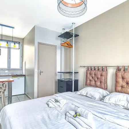 833 - Porte De Versailles - Lovely Apartment